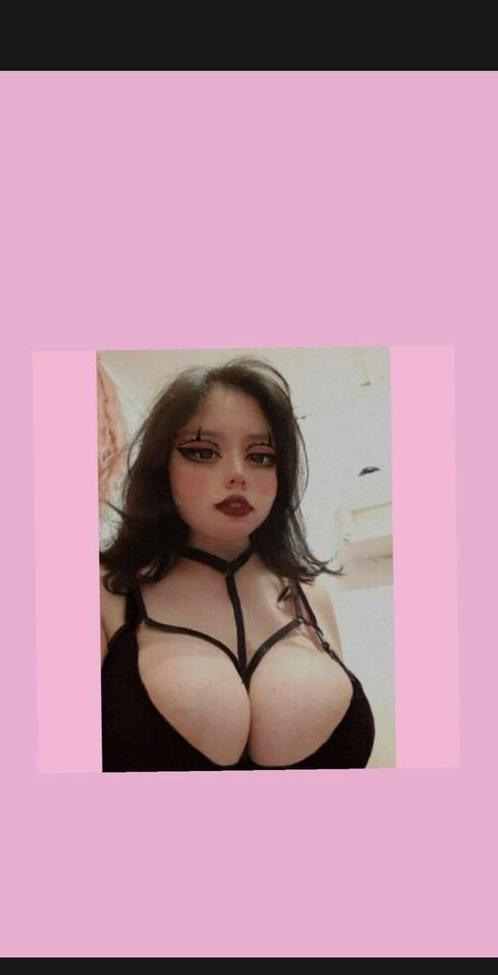 9P Anythingher nude