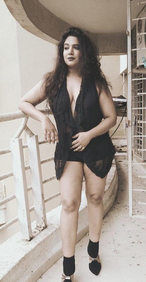 25P Kavita Radheshyam nude