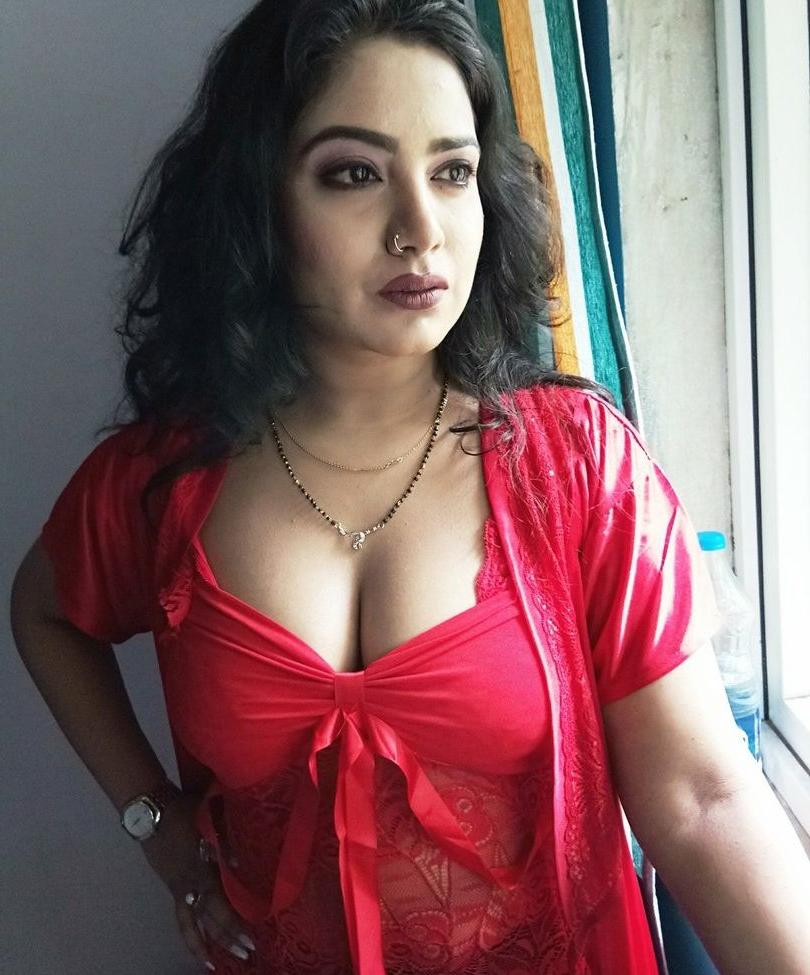 25P Kavita Radheshyam nude