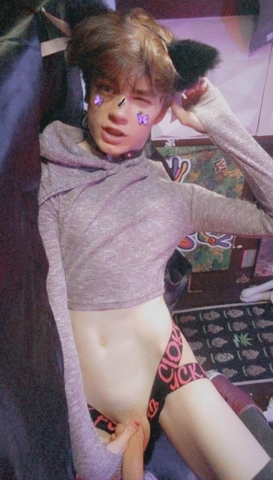 25P Femboixd nude