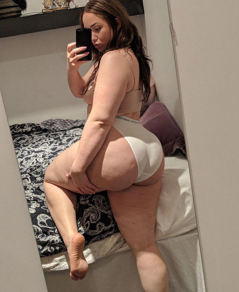 25P Anja Dee nude