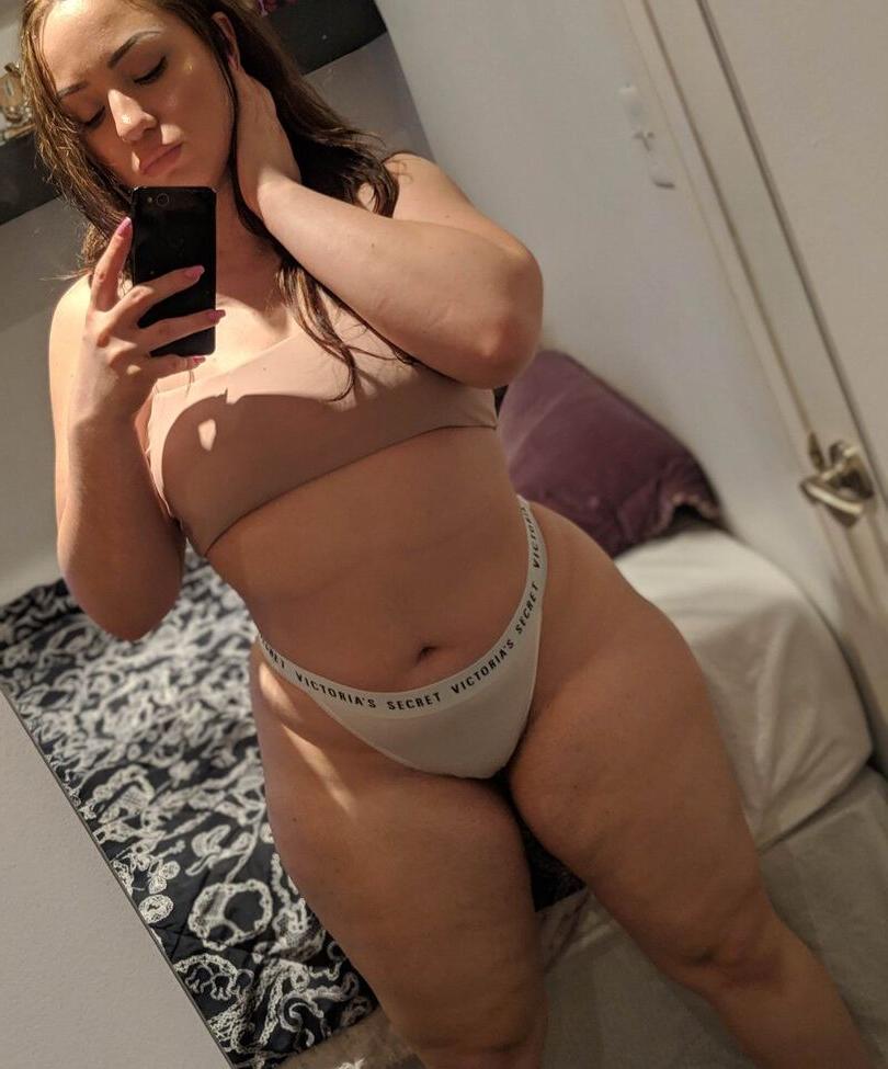 25P Anja Dee nude