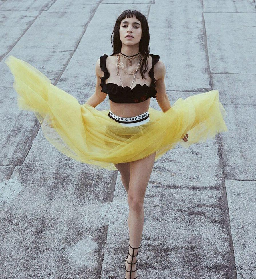 25P Sofia Boutella nude