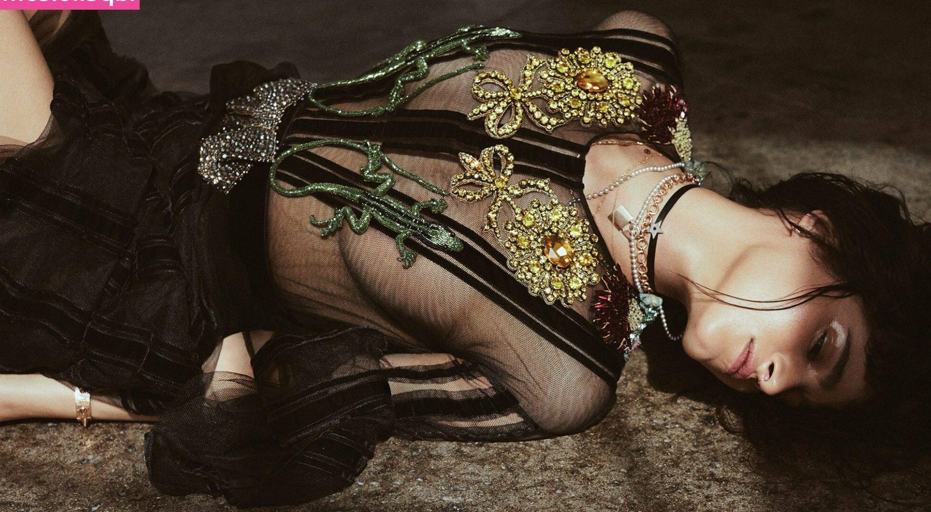 25P Sofia Boutella nude