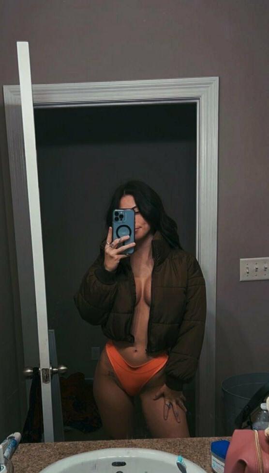 25P Harleeh nude