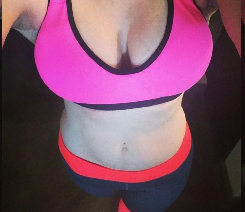 13P Jennifer Brennan nude