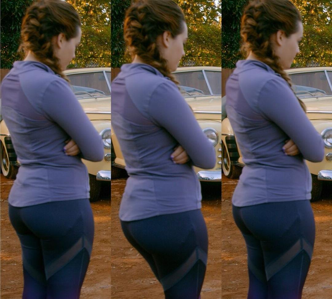 25P Mary Mouser nude