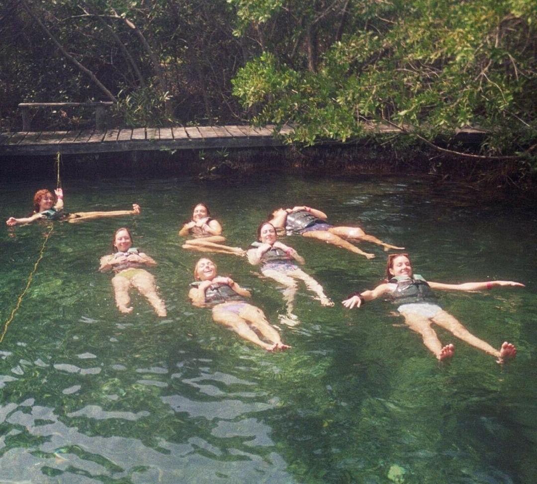 25P AnnaSophia Robb nude
