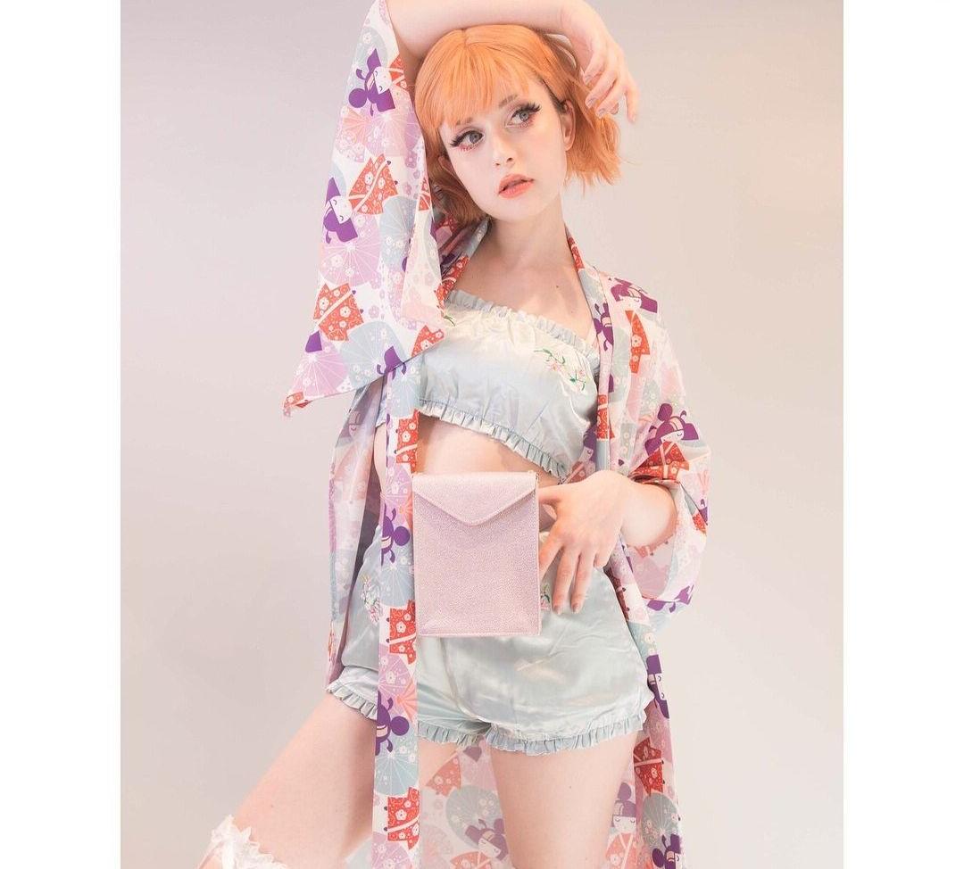 25P Anzujaamu nude