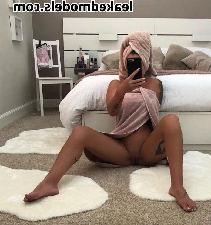 17P Jennifer Chloe Thomson nude