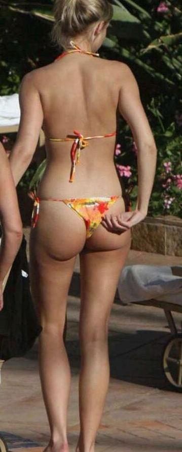 9P Ali Bastian nude