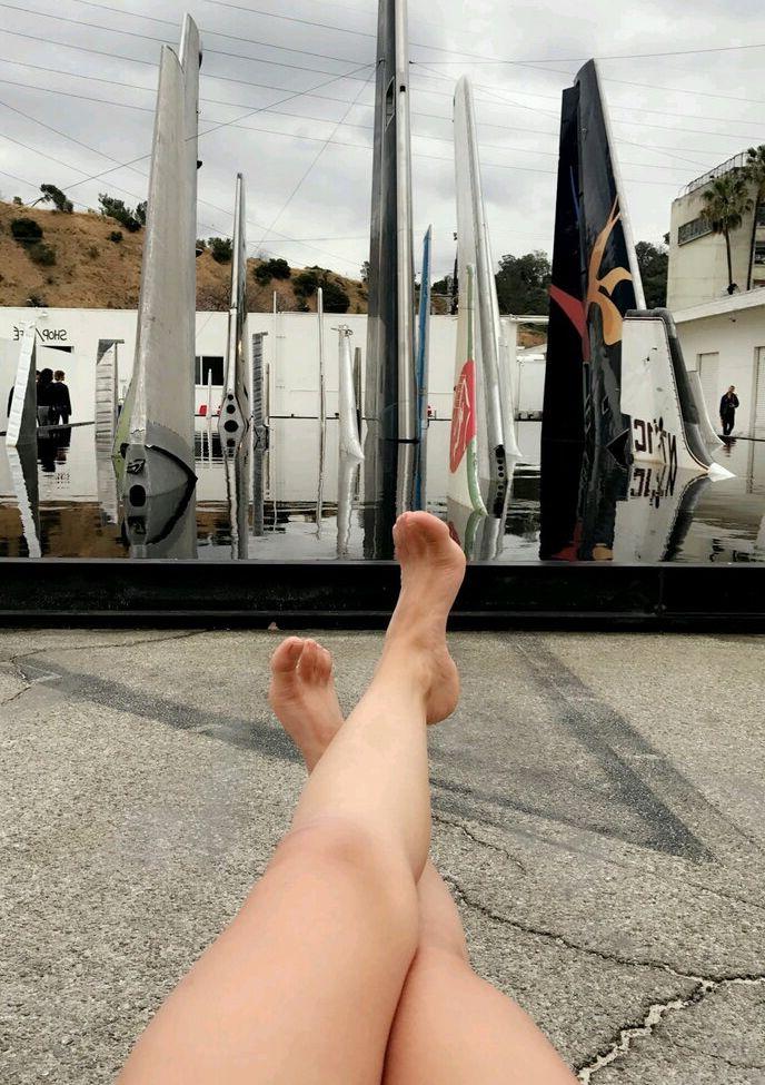 25P Vanessa Lengies nude