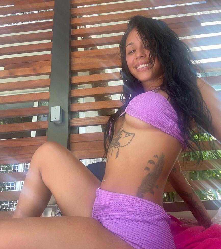 25P Camila Cortez nude