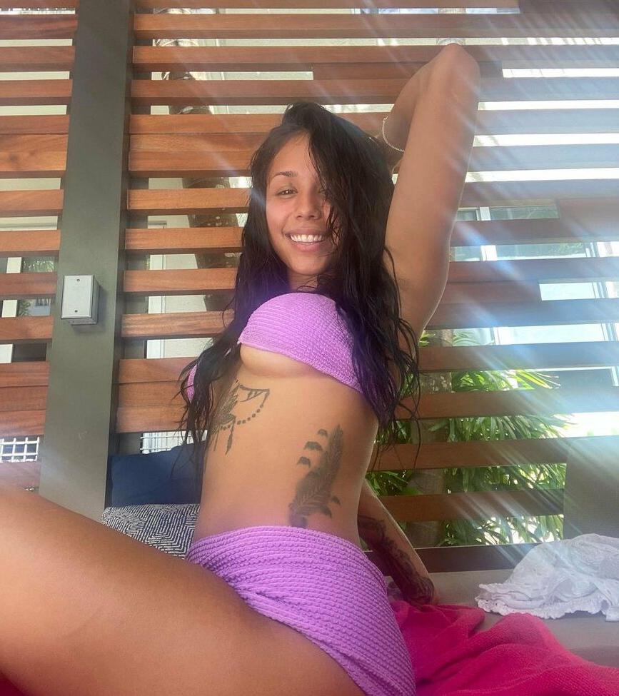 25P Camila Cortez nude