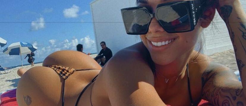 25P Camila Cortez nude