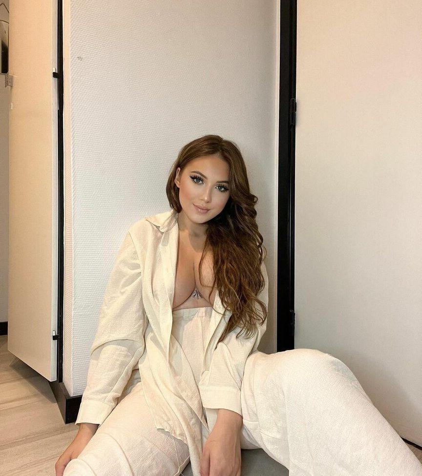 20P Man_bgmn nude