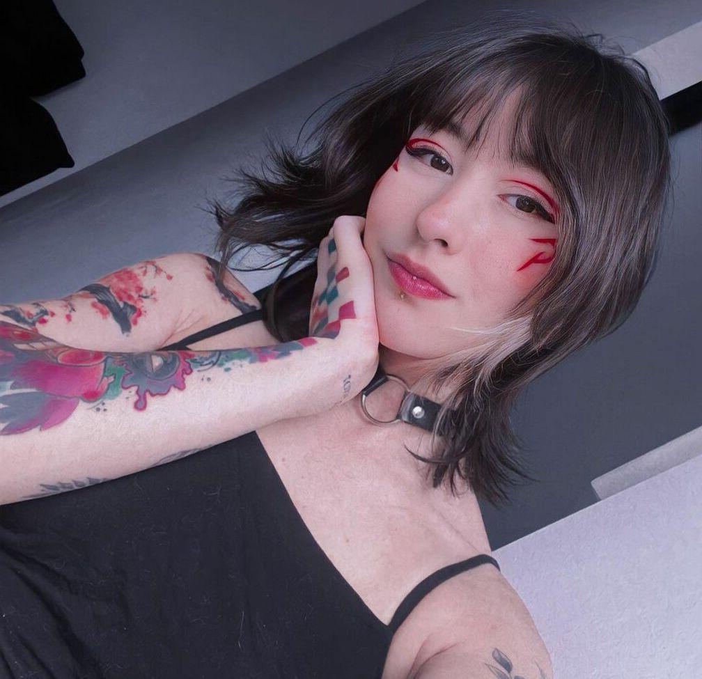 25P Julia Cristina nude