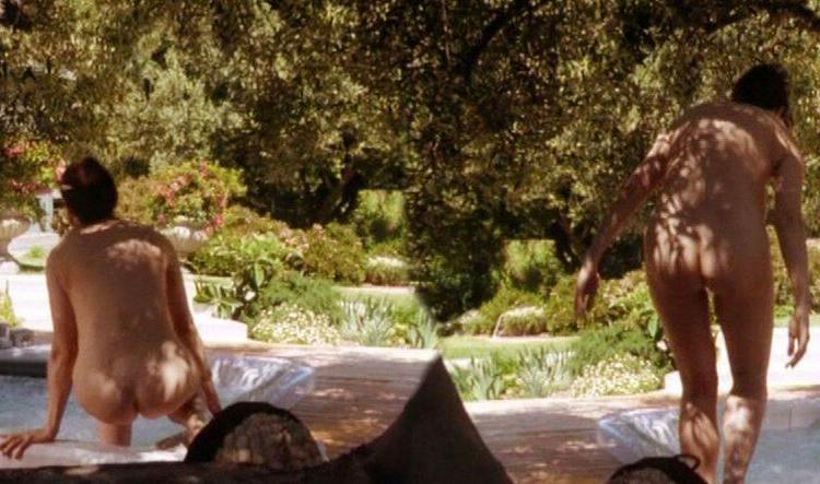25P Mimi Rogers nude