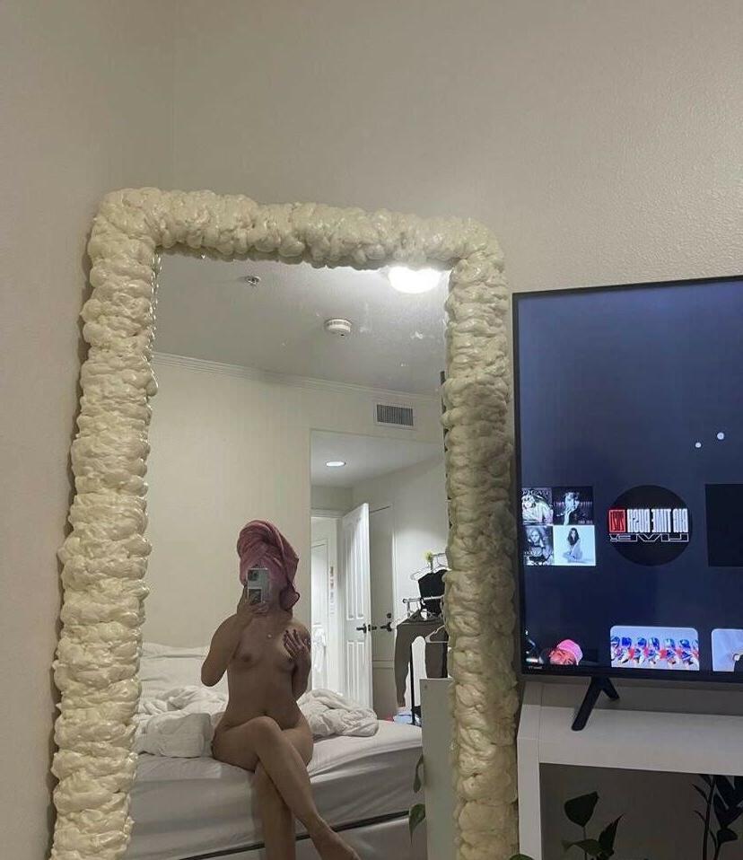 10P Dawn Morant nude