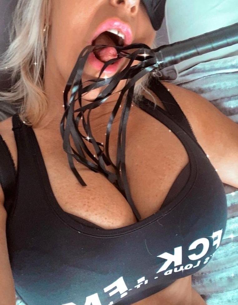 17P Mollyjfoxx nude