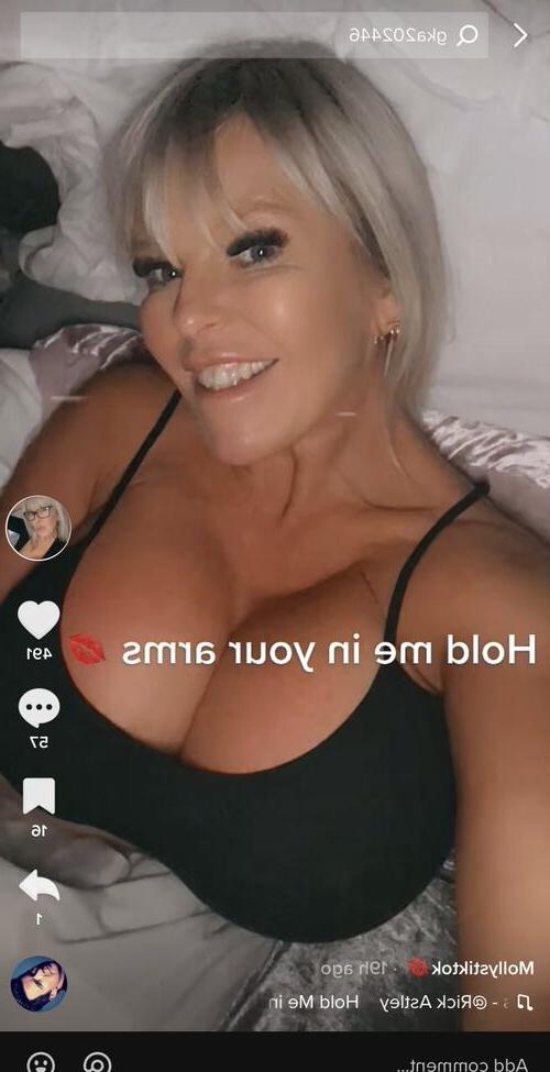 17P Mollyjfoxx nude