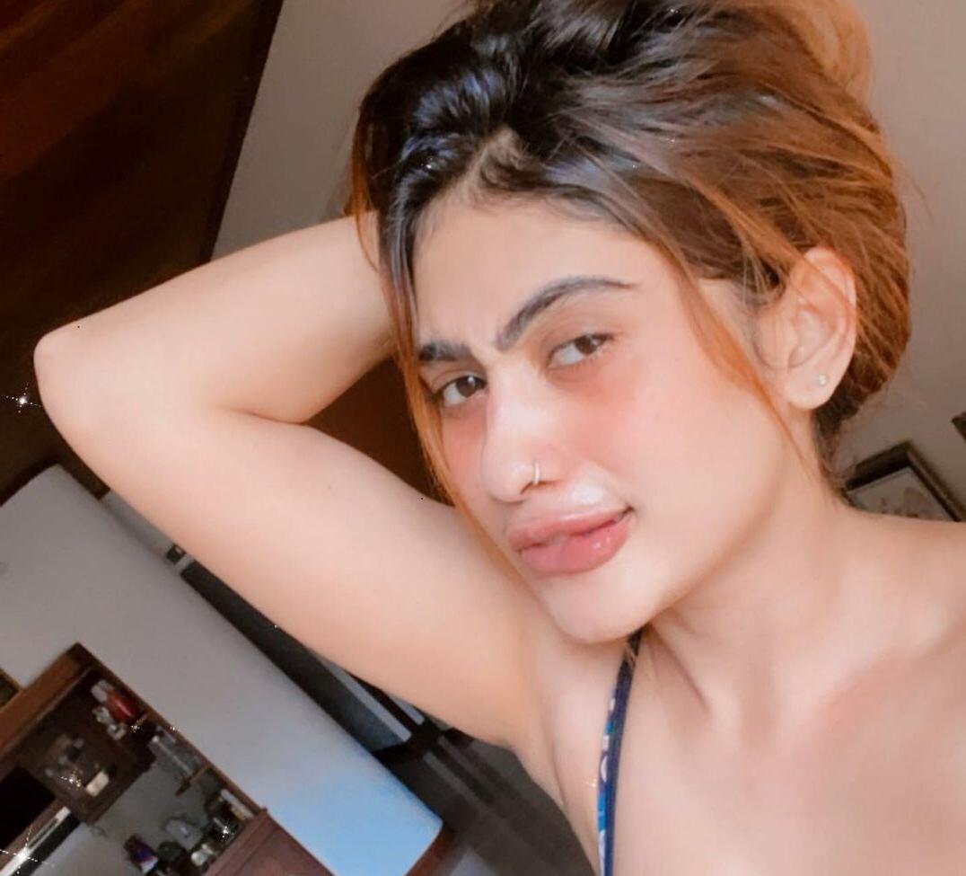 25P Piumi Hansamali nude