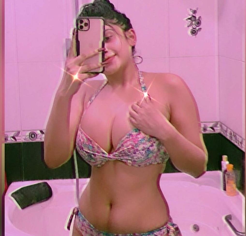 25P Piumi Hansamali nude
