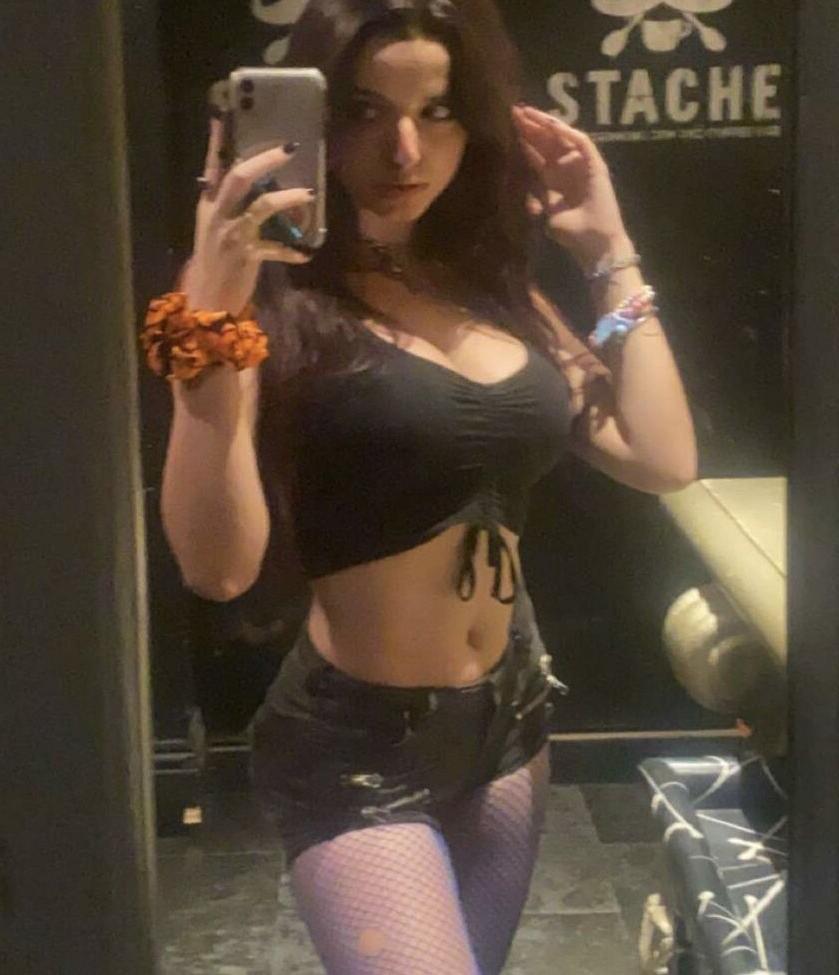 20P Punkpollypocket nude