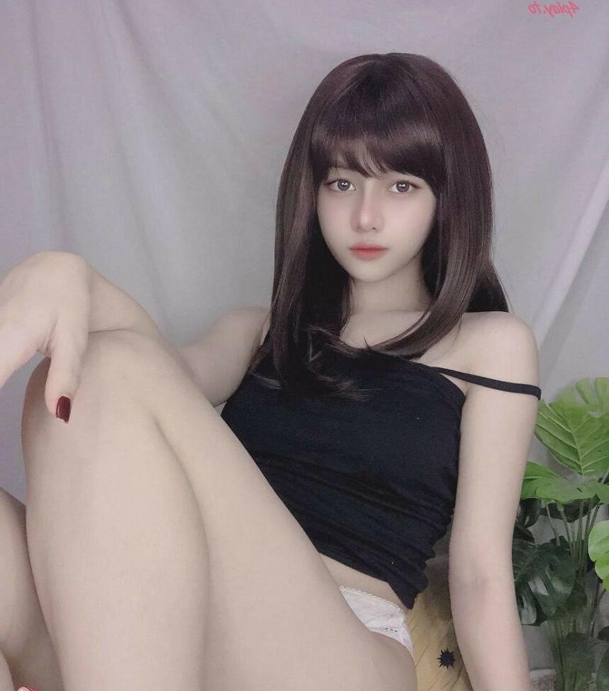 25P Violet Airis nude
