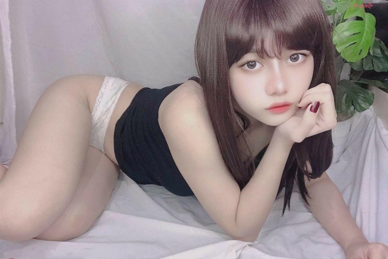 25P Violet Airis nude