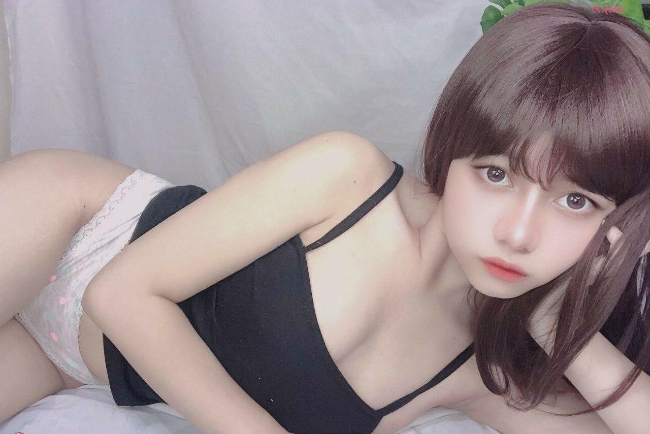 25P Violet Airis nude