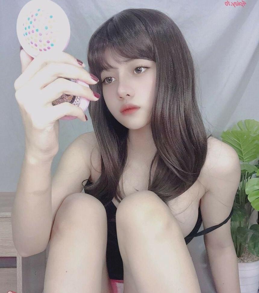 25P Violet Airis nude