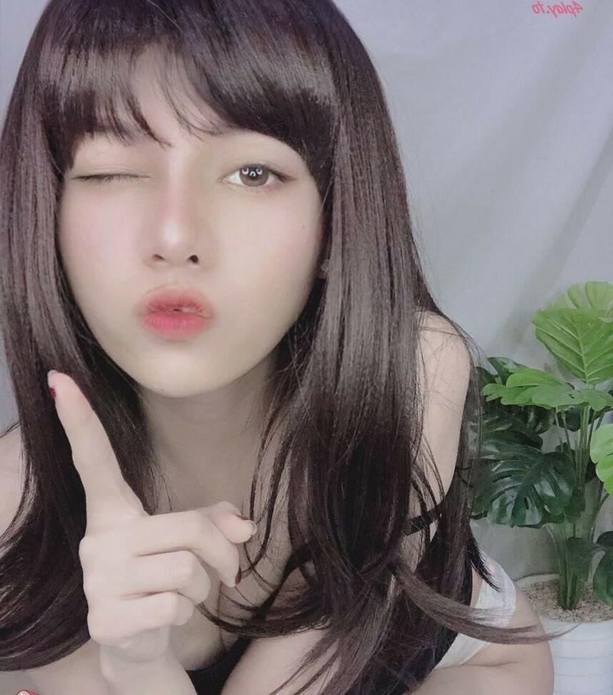 25P Violet Airis nude