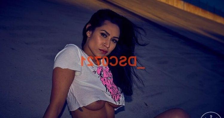 25P Cassie Steele nude