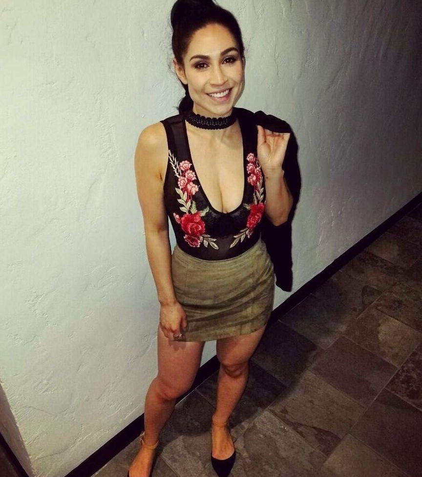 25P Cassie Steele nude