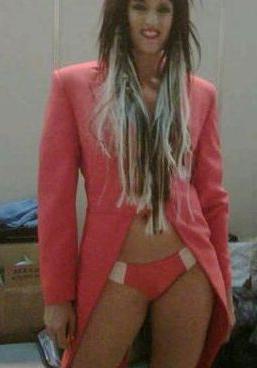 25P Karen Pickering nude