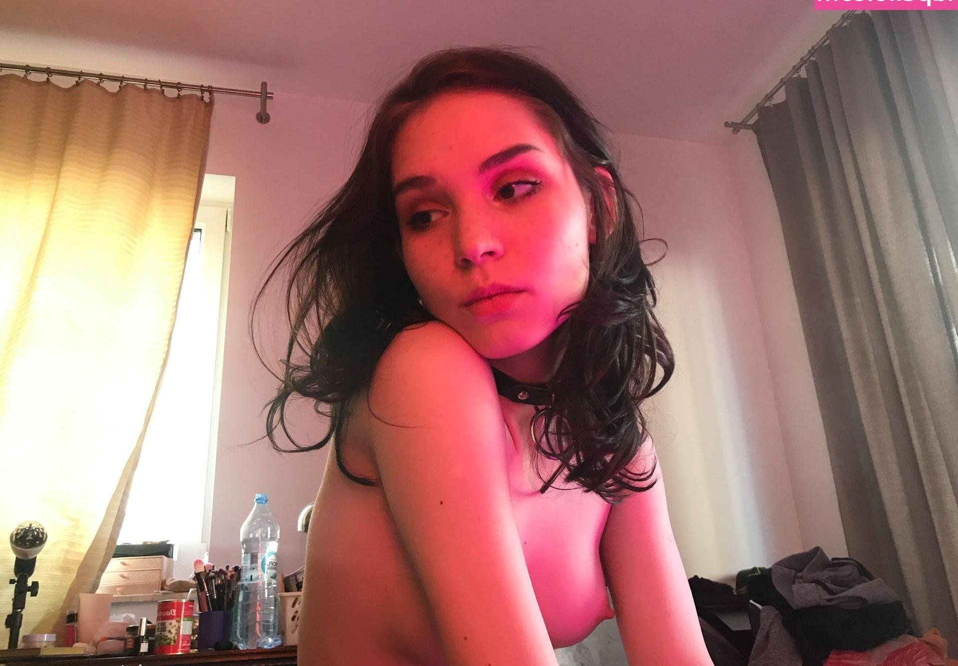 25P Shitty_party nude