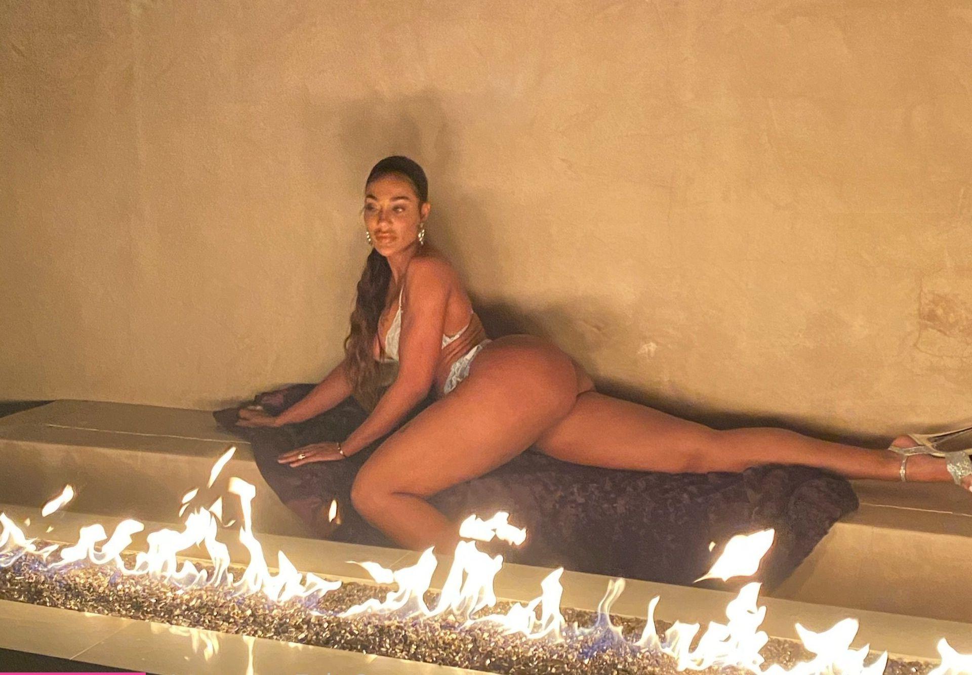 25P Gabbygavino nude
