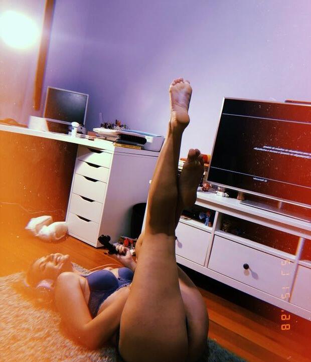 4P AnnieQueen nude
