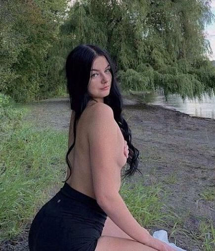5P Roe222 nude