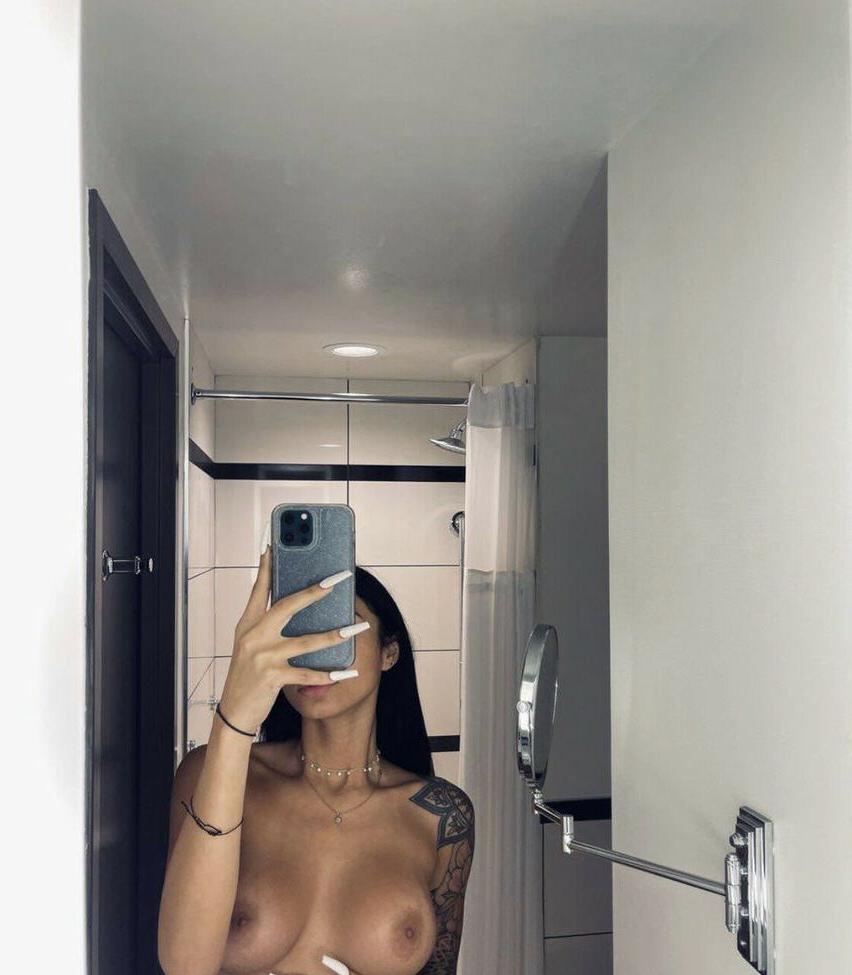 25P Notyans nude