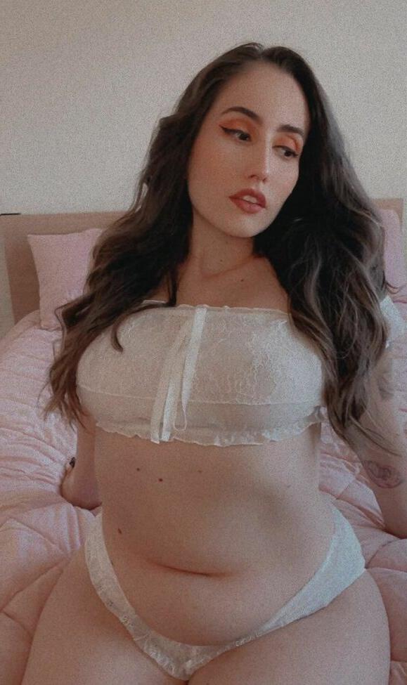18P Sangr1enta nude