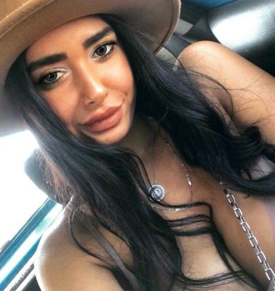 17P Daniella Pariente nude