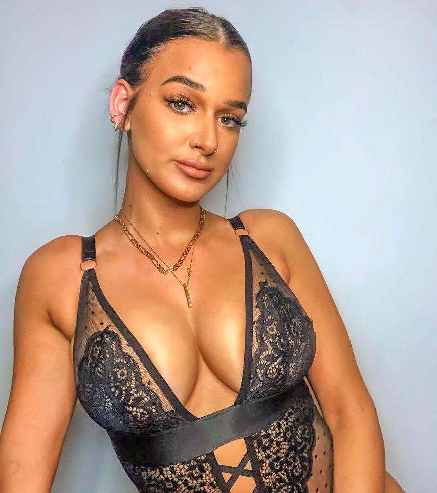 15P Louiseereid nude