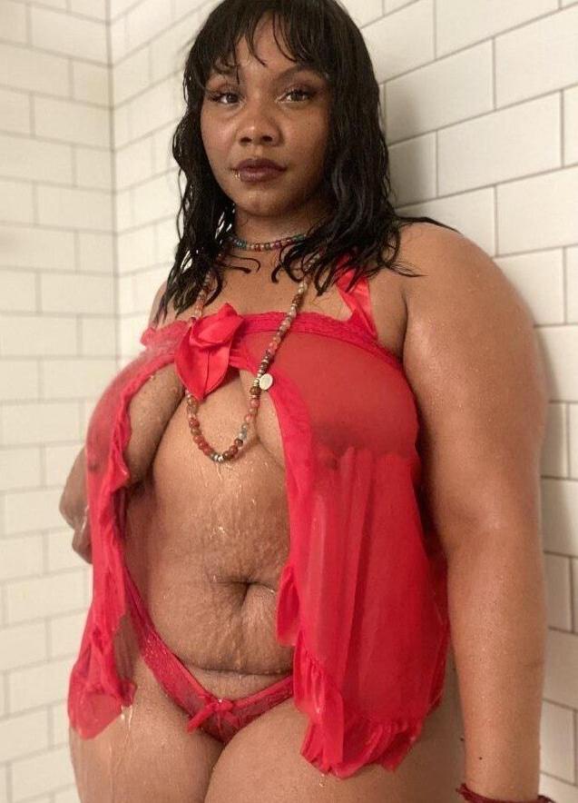 9P Fearlessaura nude