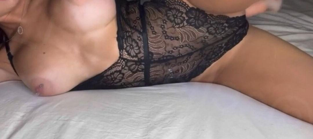 25P Celia Ricci nude