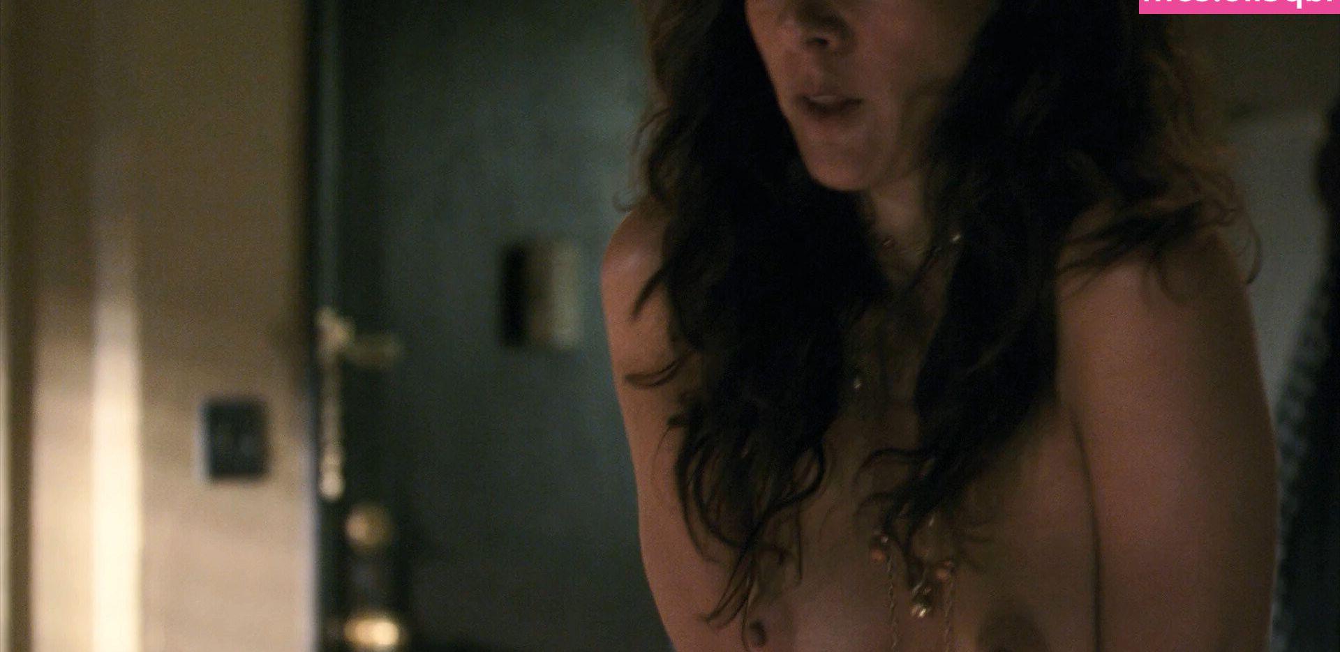 25P Marisa Tomei nude