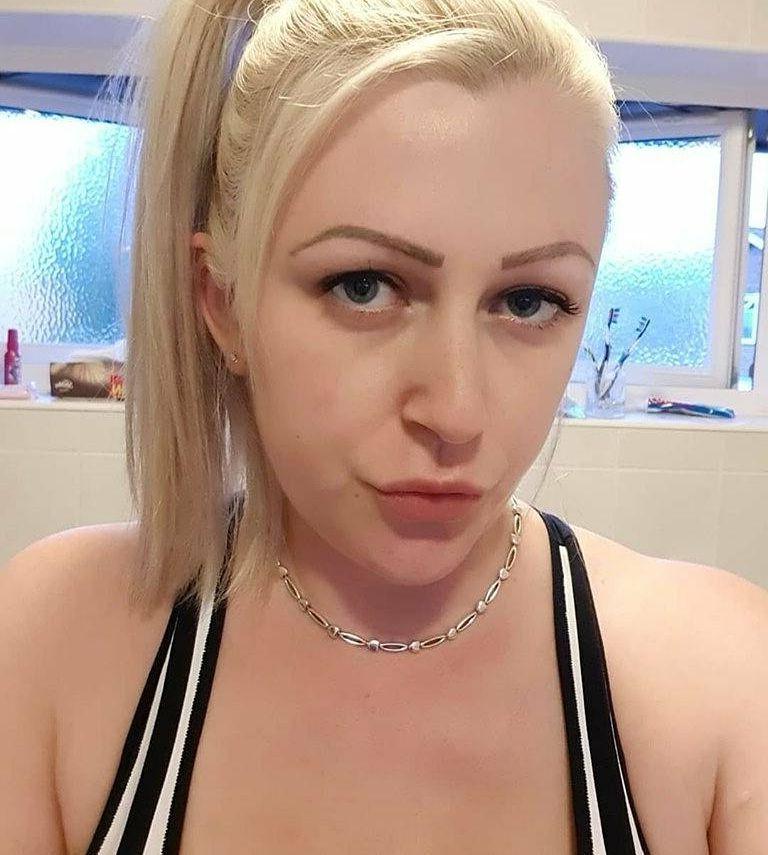 16P Corrine Marie nude