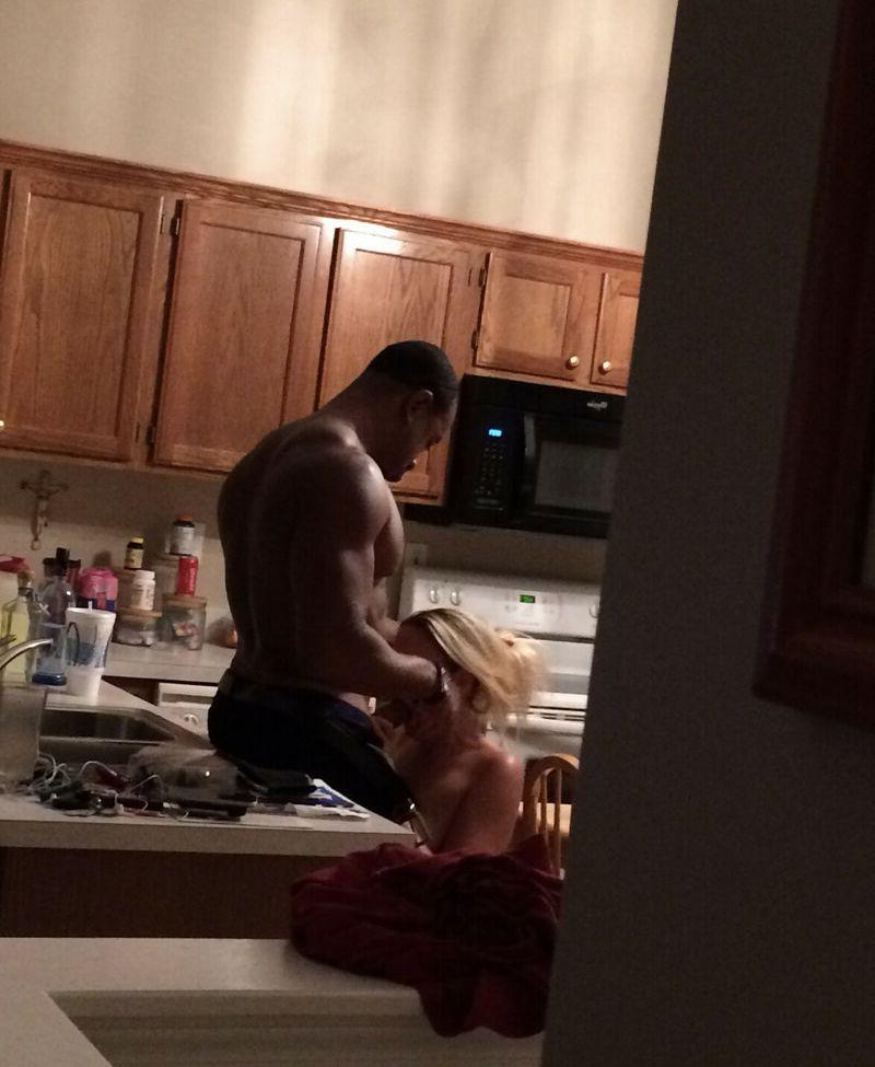 11P Blondesarebetter nude