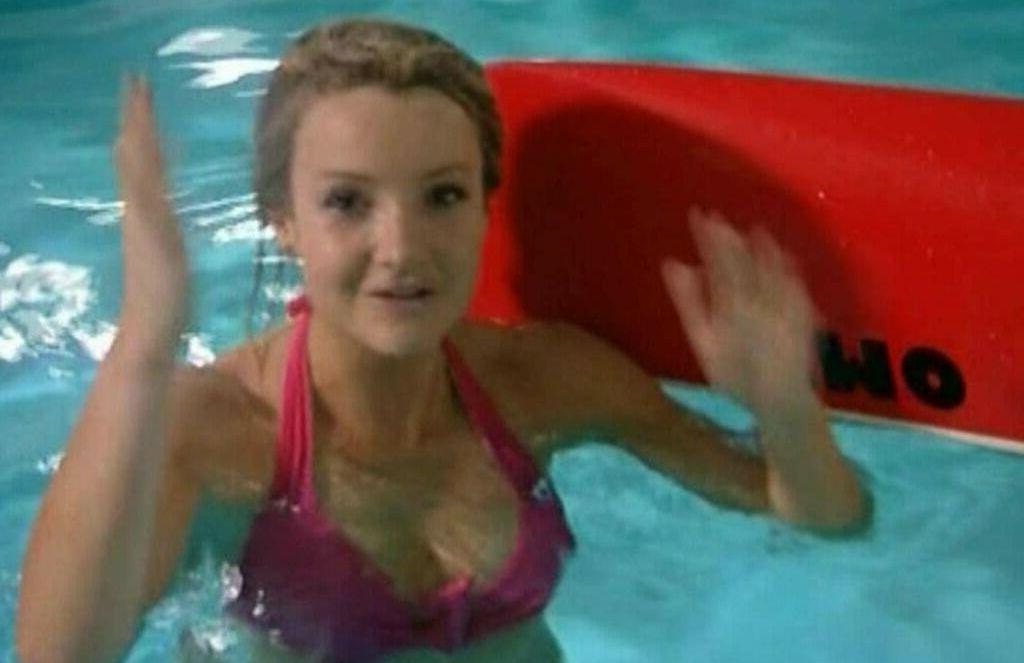 25P Helen Skelton nude